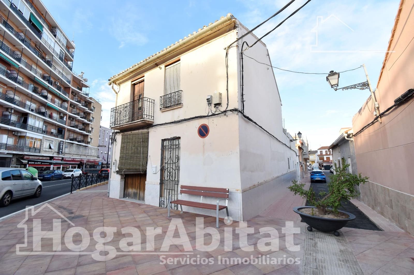 5 Zimmer Haus zu verkaufen in Favara - 150.000 € (Ref: 9438049)