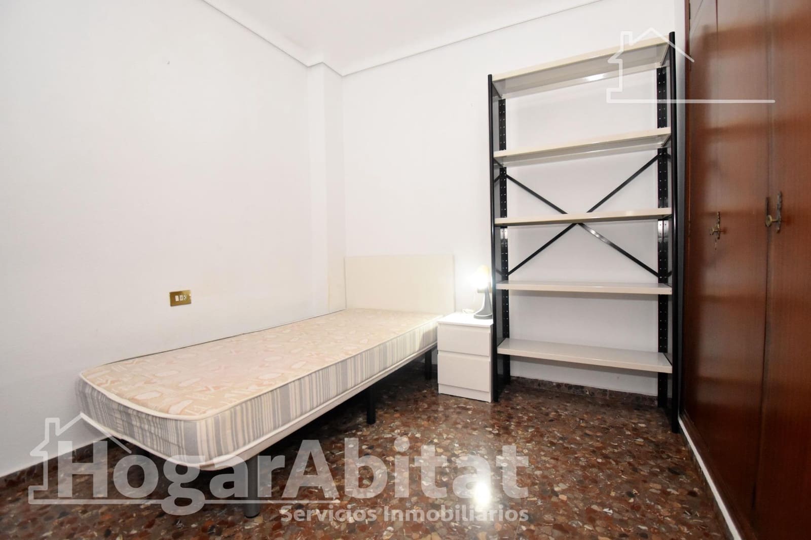 4 quarto Apartamento para venda em Castello de la Plana com garagem - 225 000 € (Ref: 9440186)