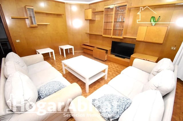 4 makuuhuone Asunto myytävänä paikassa Centro, Castelló de la Plana mukana 
autotalli - 225 000 € (Ref: 9440186)