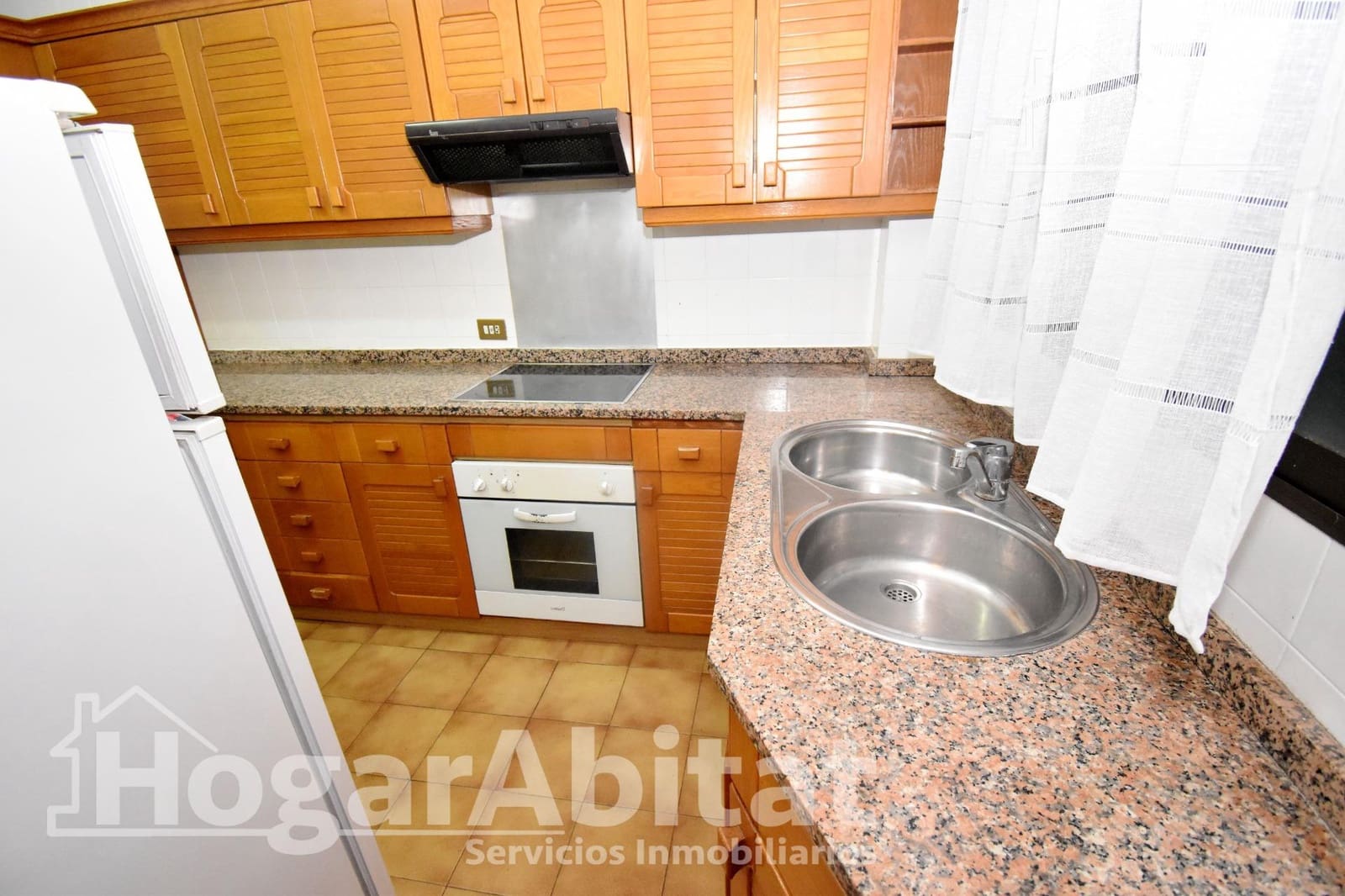 4 quarto Apartamento para venda em Castello de la Plana com garagem - 225 000 € (Ref: 9440186)