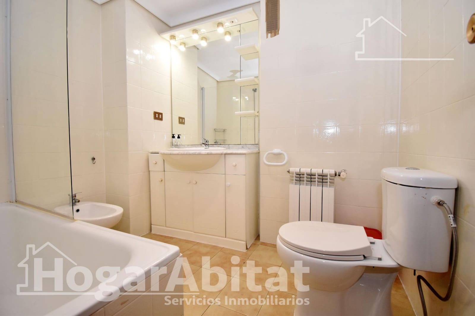 4 quarto Apartamento para venda em Castello de la Plana com garagem - 225 000 € (Ref: 9440186)