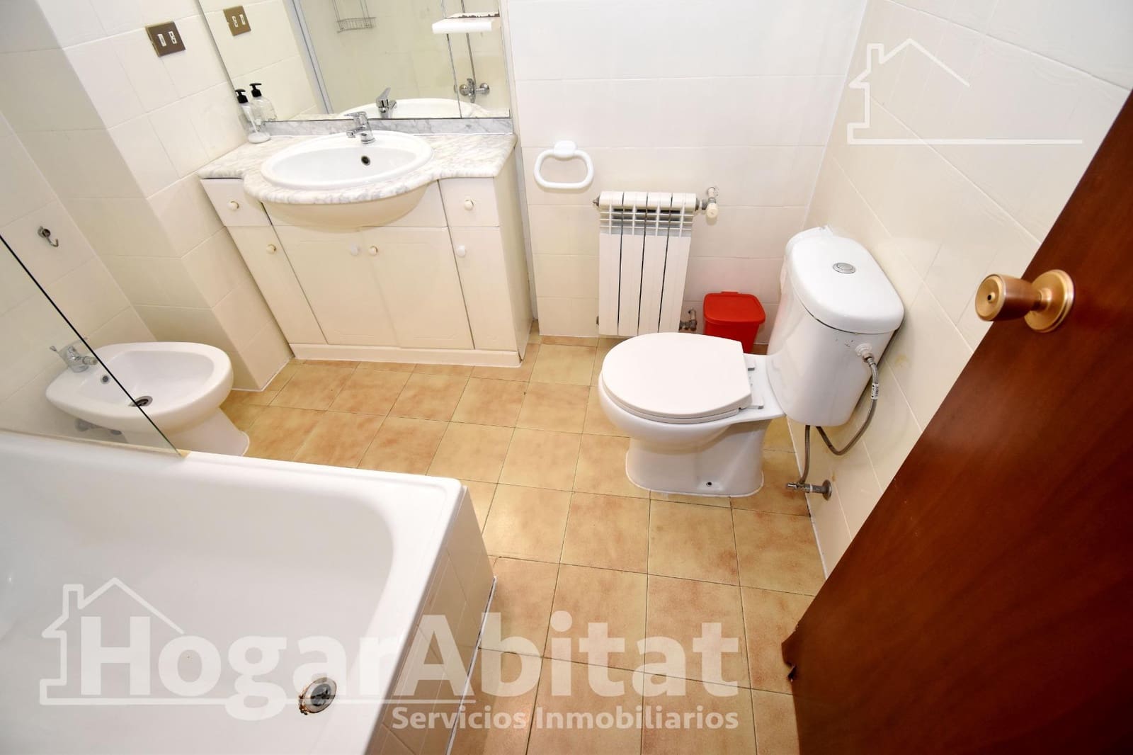 4 quarto Apartamento para venda em Castello de la Plana com garagem - 225 000 € (Ref: 9440186)