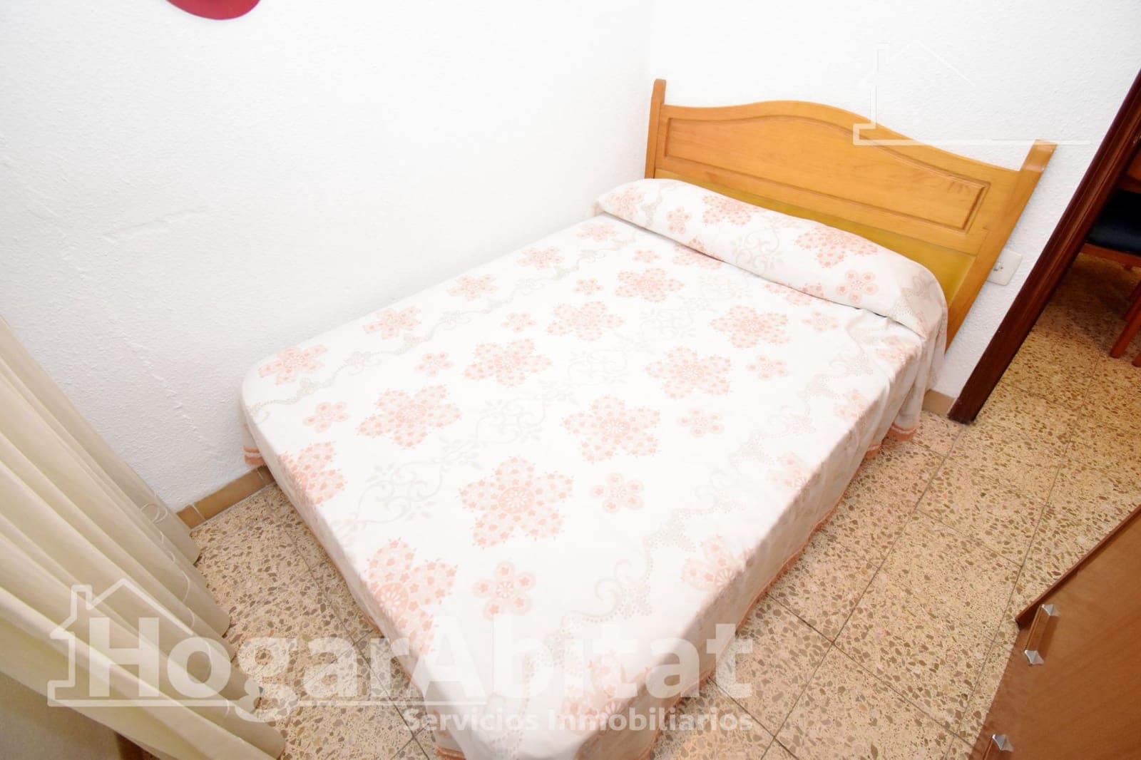 4 makuuhuone Asunto myytävänä paikassa Castello de la Plana mukana 
autotalli - 160 000 € (Ref: 9440189)