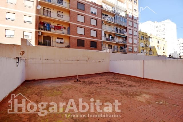 4 makuuhuone Asunto myytävänä paikassa Castelló de la Plana mukana 
autotalli - 160 000 € (Ref: 9440189)