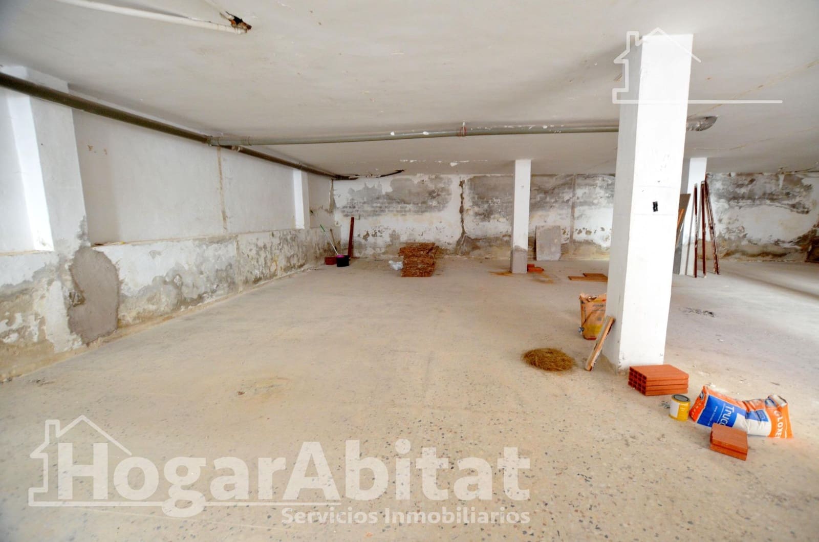 Commercieel te koop in Alicante stad - € 89.000 (Ref: 9440197)