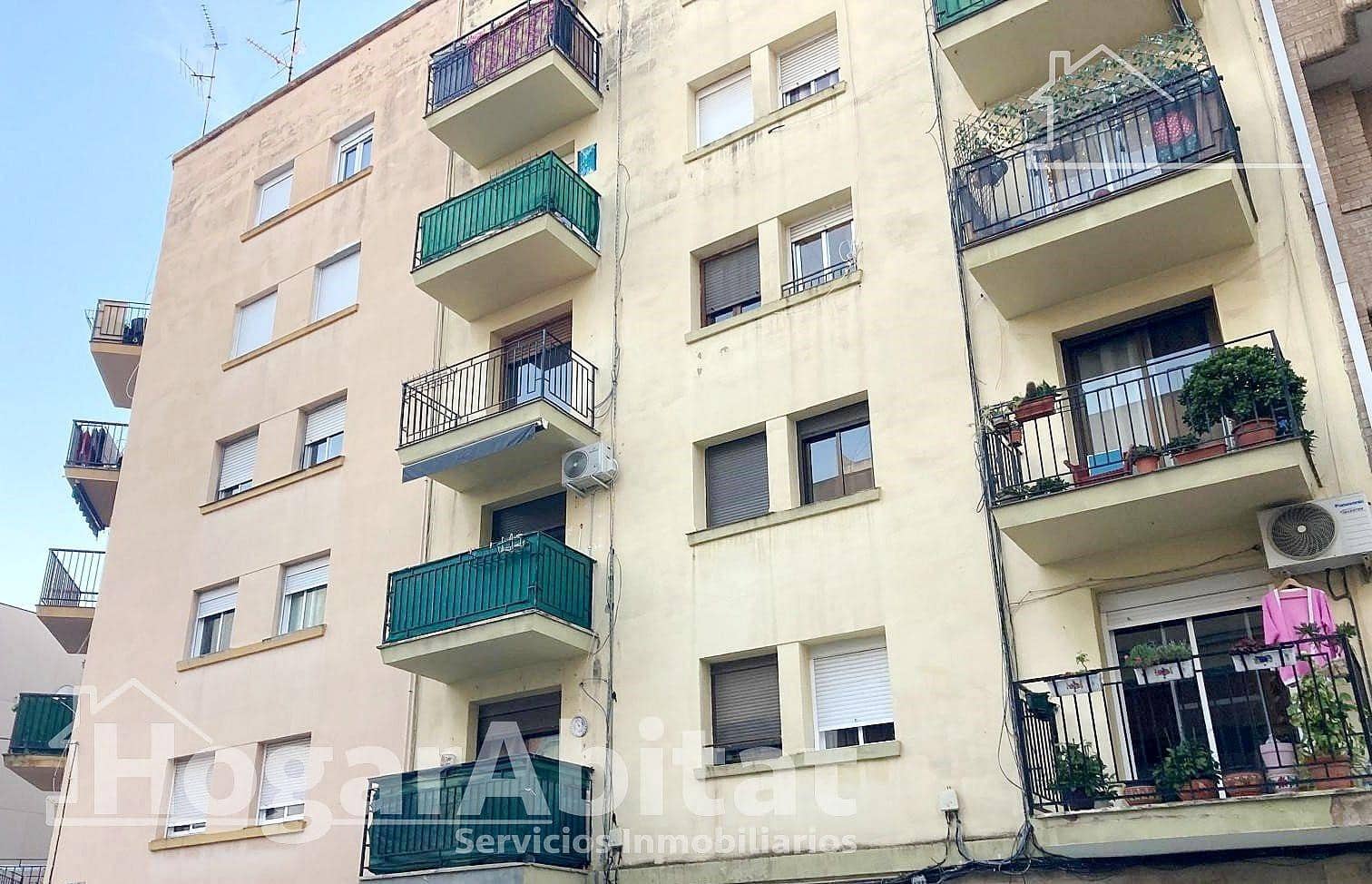 3 slaapkamer Flat te koop in Castello de la Plana - € 95.000 (Ref: 9440199)