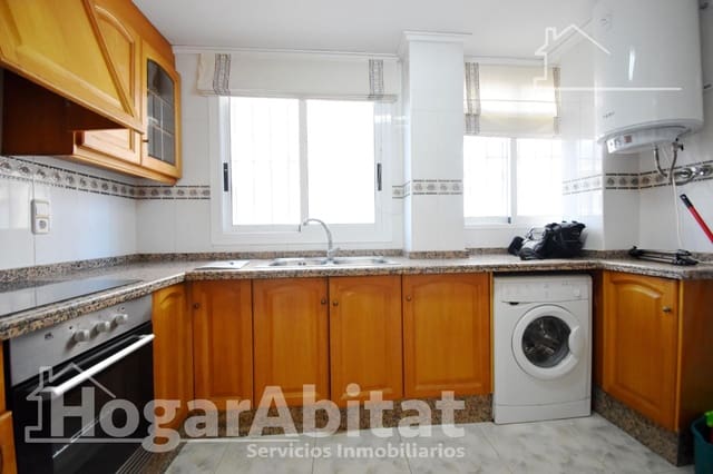 3 slaapkamer Flat te koop in Piles - € 140.000 (Ref: 9446378)