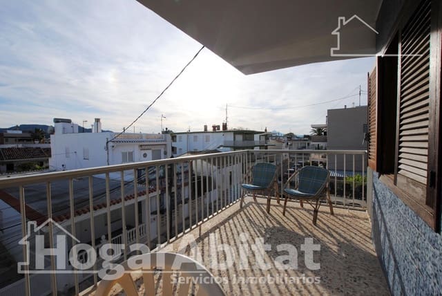 Piso de 3 habitaciones en Oliva en venta - 170.000 € (Ref: 9446388)