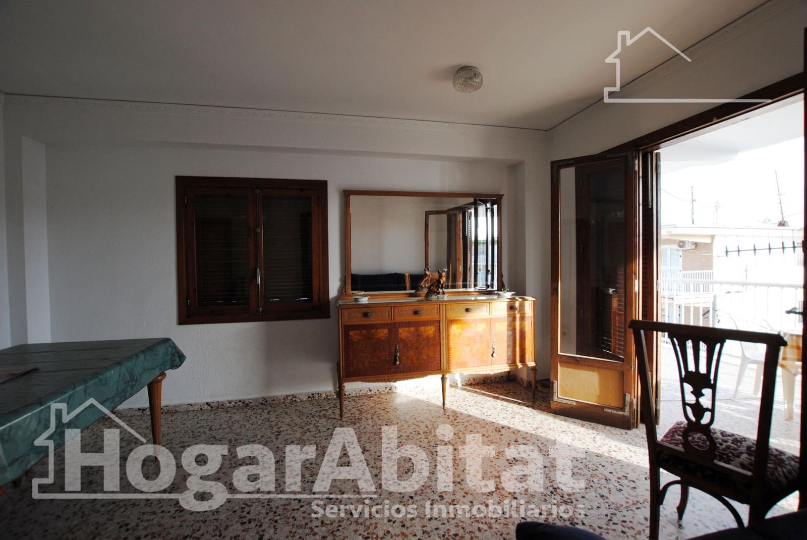 Piso de 3 habitaciones en Oliva en venta - 170.000 € (Ref: 9446388)