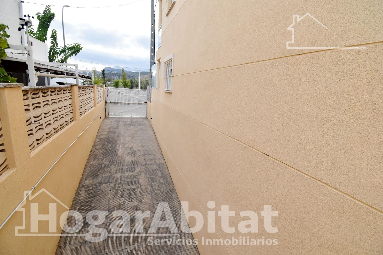 2 soverom Penthouse til salgs i Gandia med svømmebasseng garasje - € 265 000 (Ref: 9446390)
