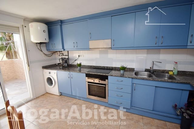 3 soveværelse Rækkehus til salg i Almassora / Almazora med garage - € 185.000 (Ref: 9446394)