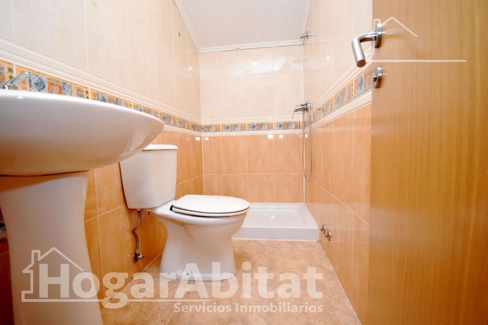 3 soveværelse Rækkehus til salg i Almassora / Almazora med garage - € 185.000 (Ref: 9446394)