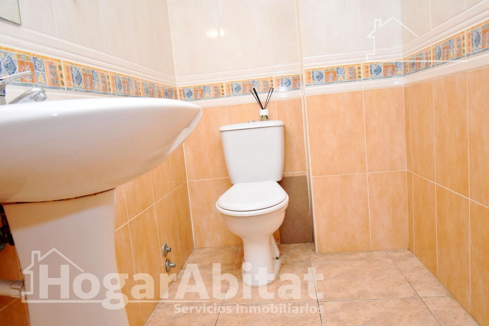 3 soveværelse Rækkehus til salg i Almassora / Almazora med garage - € 185.000 (Ref: 9446394)