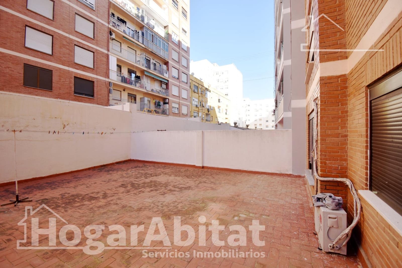 4 soverom Leilighet til salgs i Castello de la Plana med garasje - € 160 000 (Ref: 9446397)