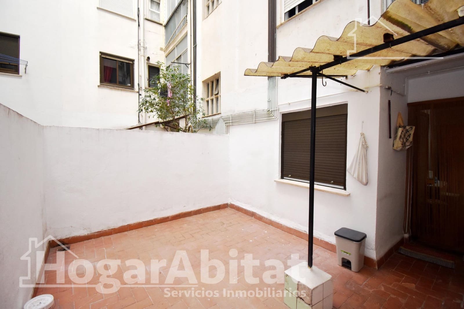 4 soverom Leilighet til salgs i Castello de la Plana med garasje - € 160 000 (Ref: 9446397)