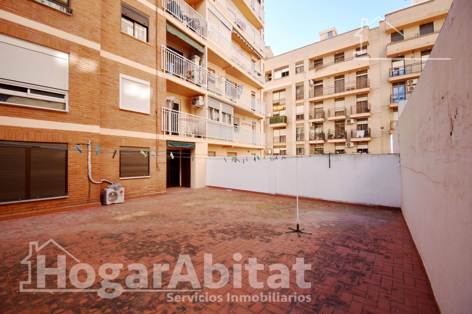 4 soverom Leilighet til salgs i Castello de la Plana med garasje - € 160 000 (Ref: 9446397)