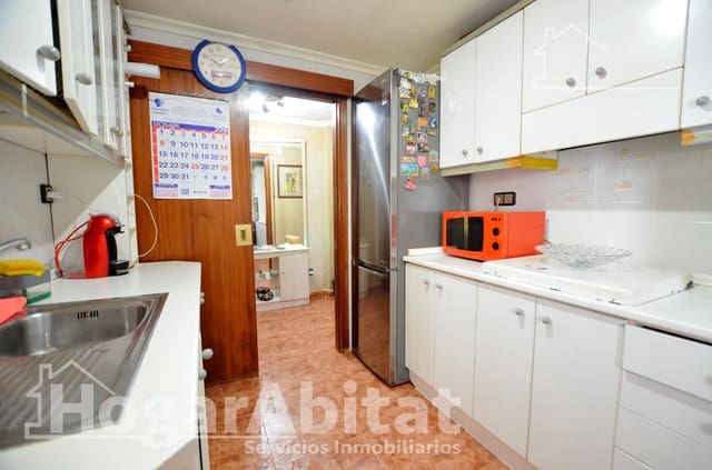 3 quarto Apartamento para venda em Los Ángeles, Alicante cidade - 125 000 € (Ref: 9446398)