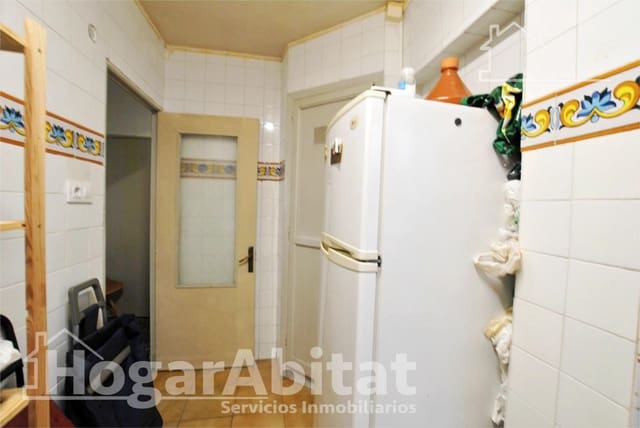 3 quarto Apartamento para venda em Gandia - 80 000 € (Ref: 9446399)