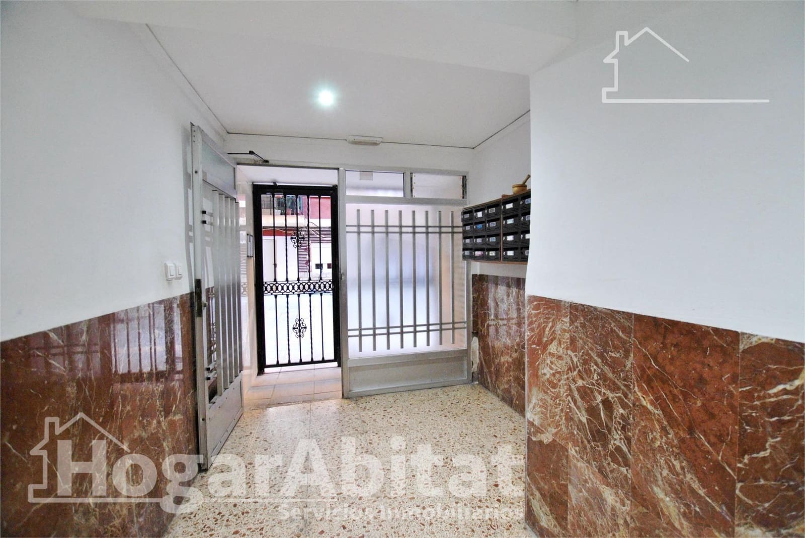 3 quarto Apartamento para venda em Gandia - 80 000 € (Ref: 9446399)