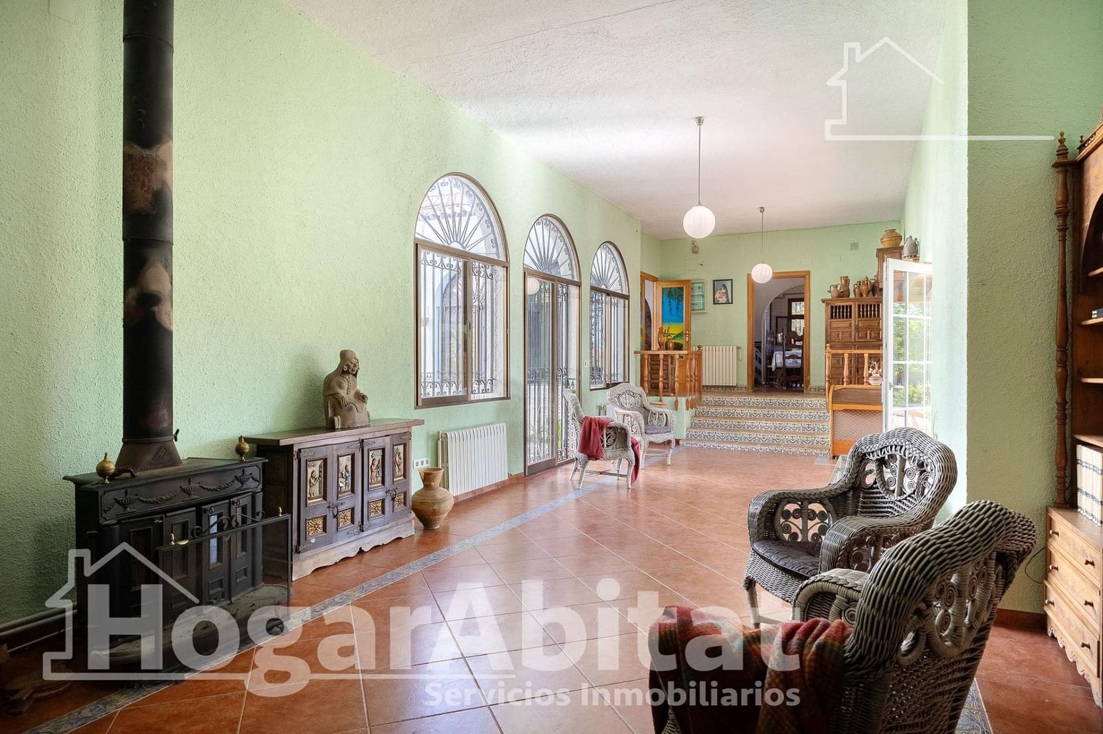7 sypialnia Willa na sprzedaż w La Pobla de Vallbona z garażem - 830 000 € (Ref: 9446408)