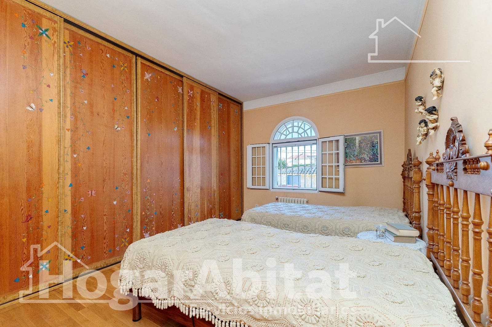 7 sypialnia Willa na sprzedaż w La Pobla de Vallbona z garażem - 830 000 € (Ref: 9446408)