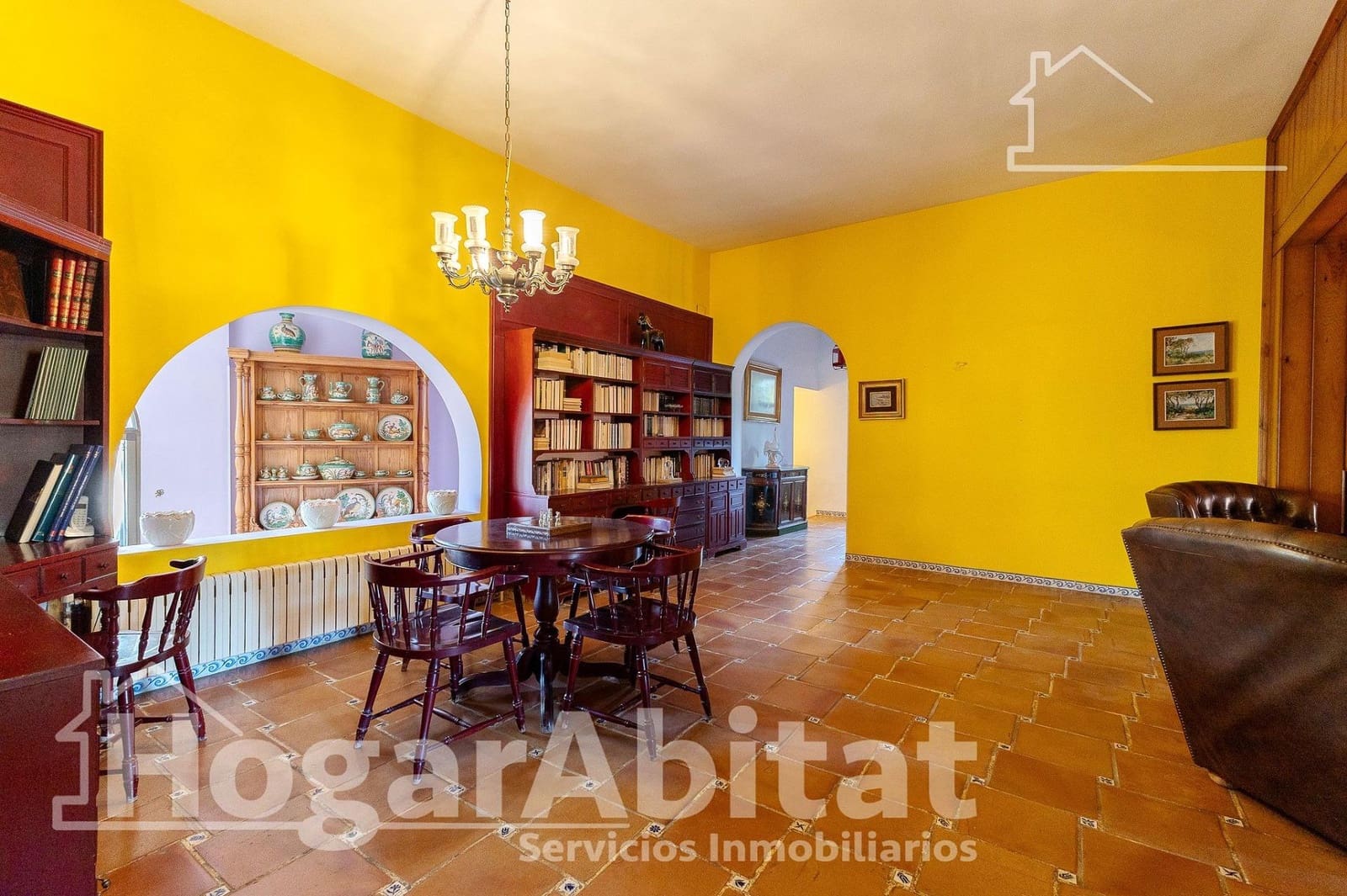 7 sypialnia Willa na sprzedaż w La Pobla de Vallbona z garażem - 830 000 € (Ref: 9446408)