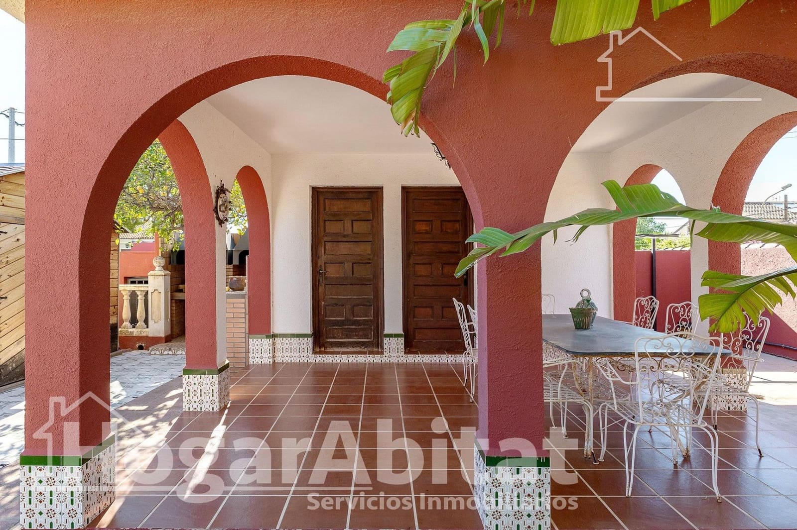 7 sypialnia Willa na sprzedaż w La Pobla de Vallbona z garażem - 830 000 € (Ref: 9446408)