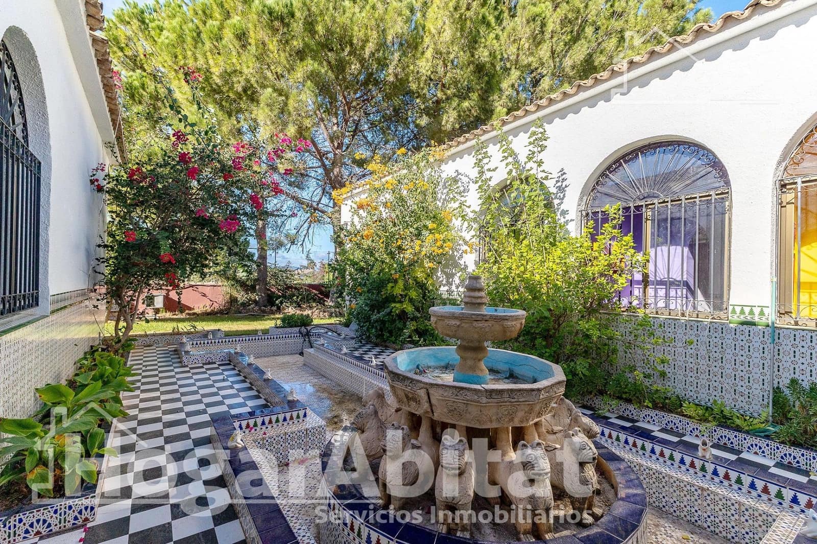 7 sypialnia Willa na sprzedaż w La Pobla de Vallbona z garażem - 830 000 € (Ref: 9446408)