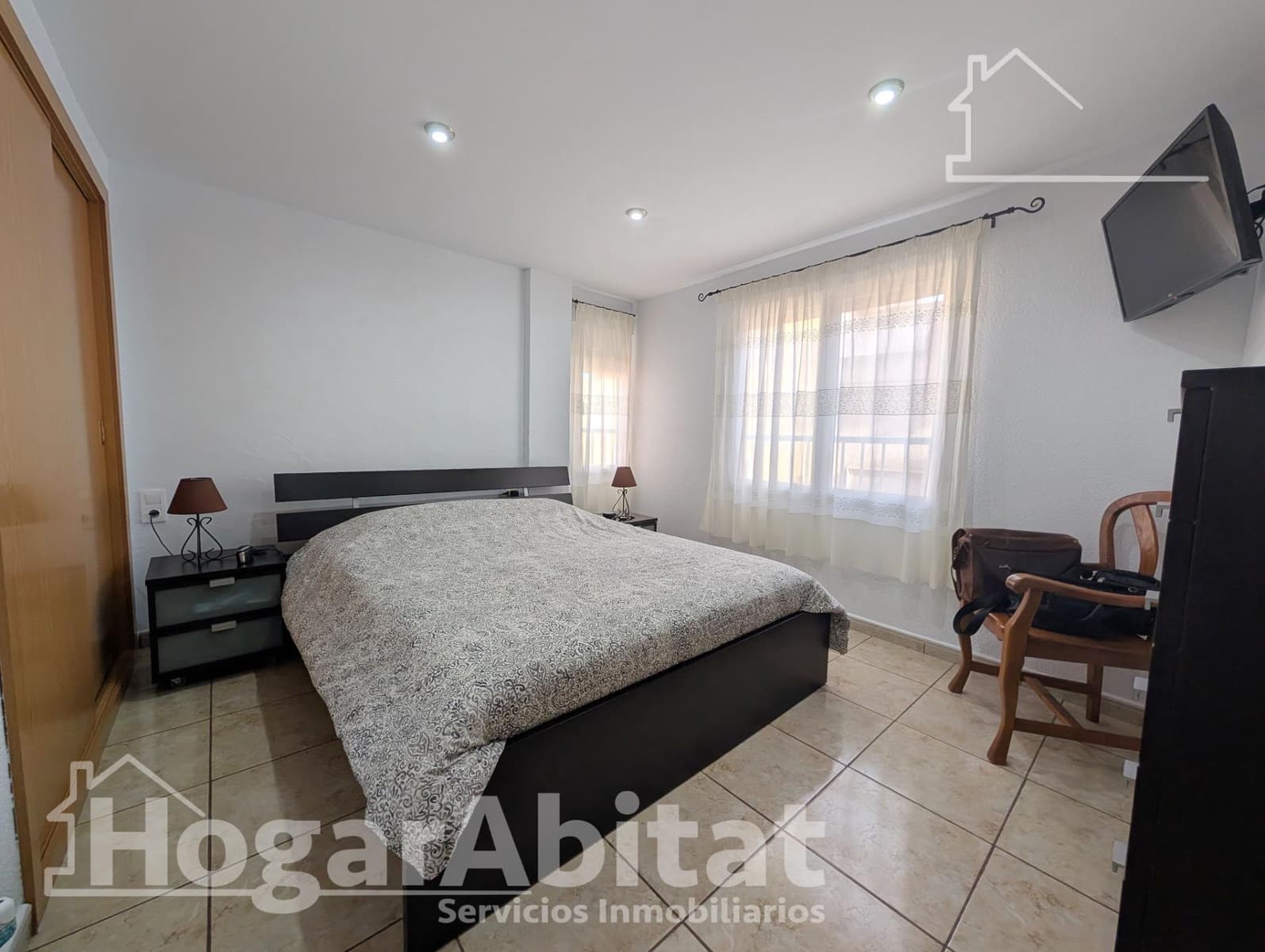 3 bedroom Flat for sale in Santa Pola - € 179,000 (Ref: 9446411)