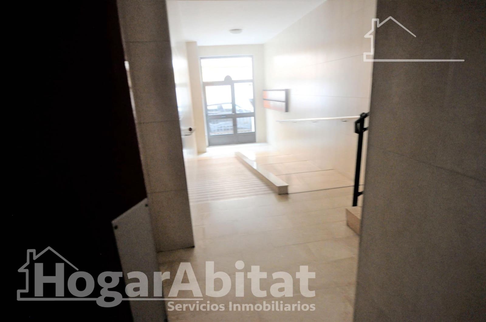 3 bedroom Flat for sale in Xirivella - € 195,000 (Ref: 9446419)