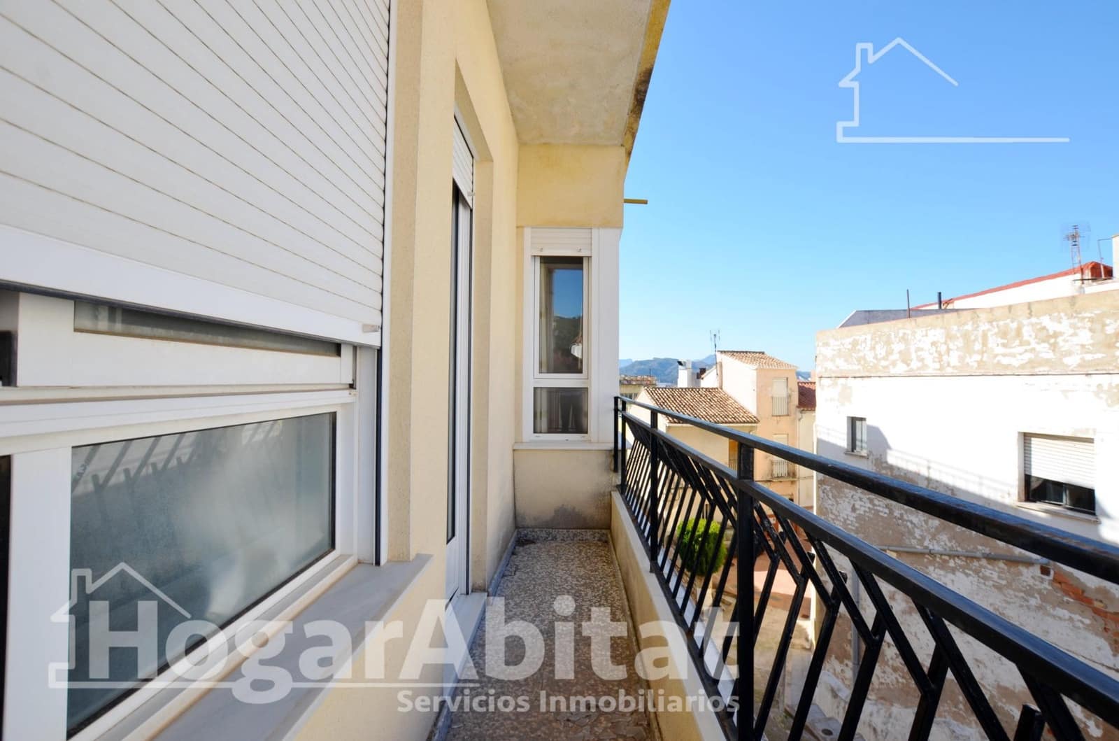 6 soveværelse Byhus til salg i La Font d'En Carros - € 230.000 (Ref: 9446420)