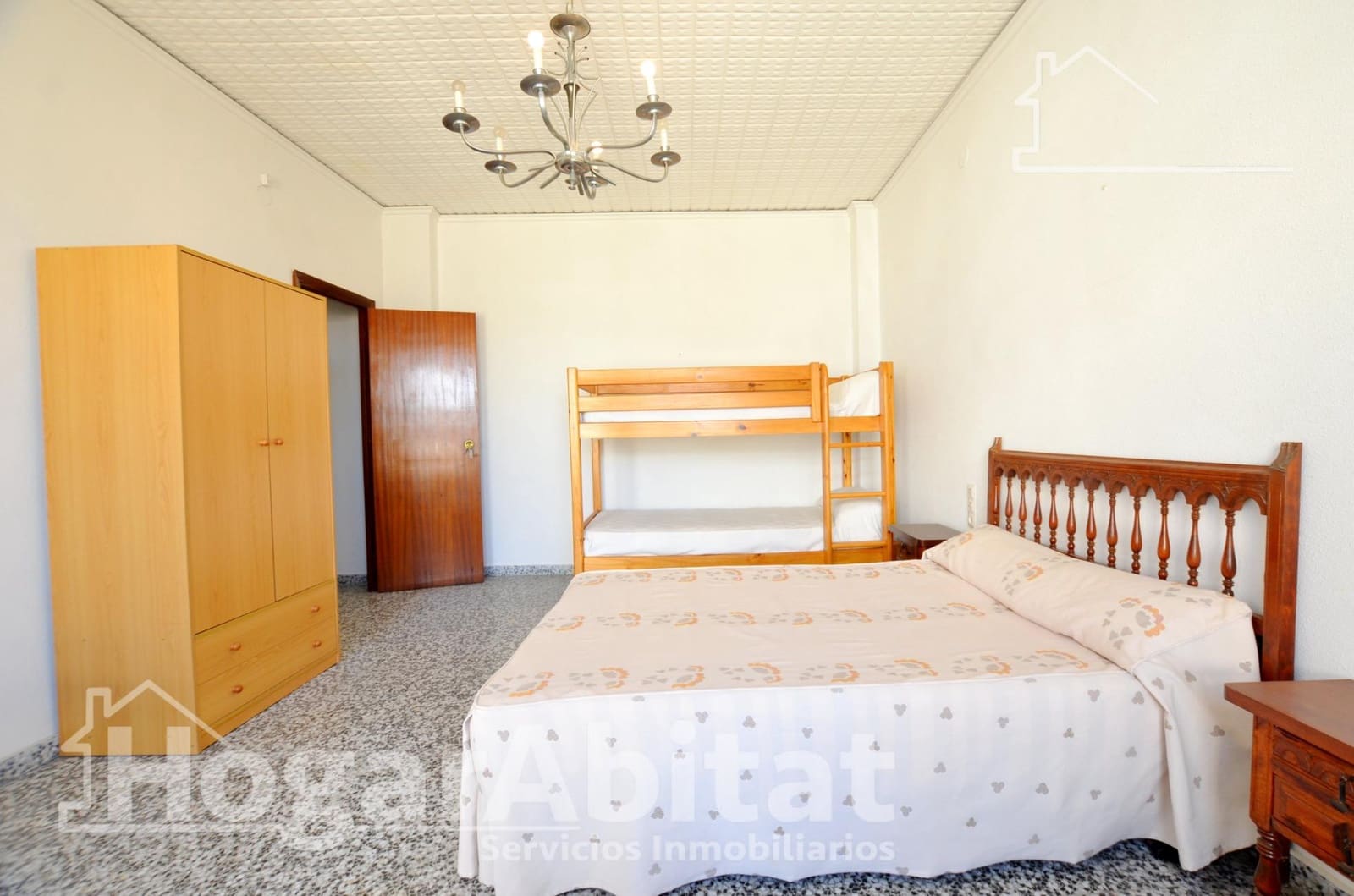 6 soveværelse Byhus til salg i La Font d'En Carros - € 230.000 (Ref: 9446420)