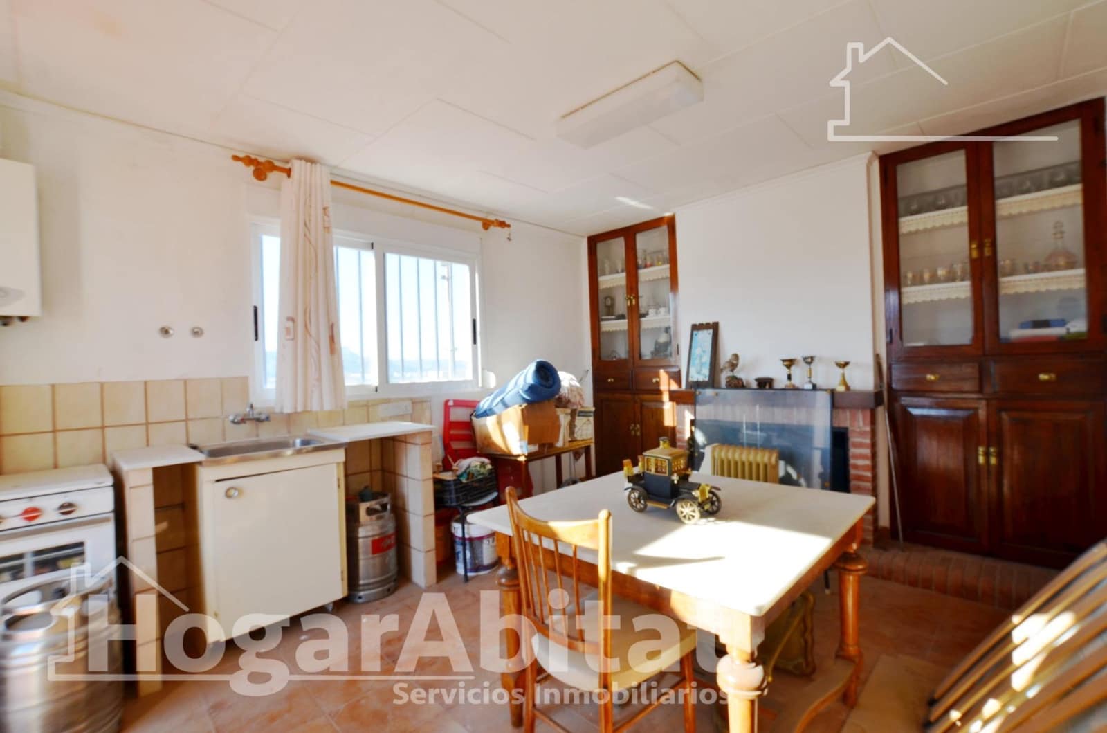 6 soveværelse Byhus til salg i La Font d'En Carros - € 230.000 (Ref: 9446420)