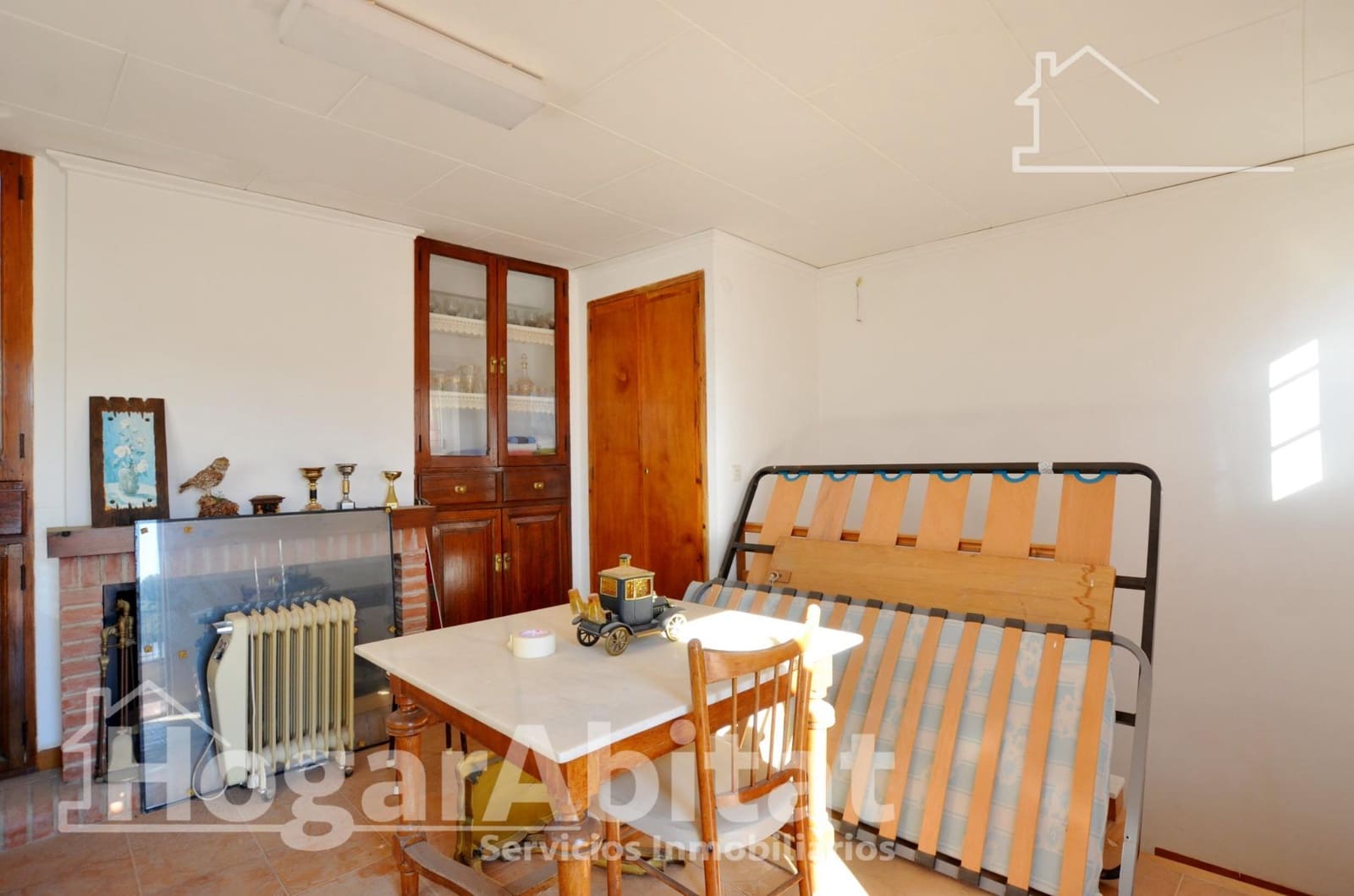 6 soveværelse Byhus til salg i La Font d'En Carros - € 230.000 (Ref: 9446420)