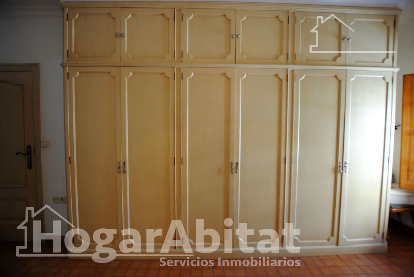 5 soverom Hus til salgs i Oliva - € 399 000 (Ref: 9446424)