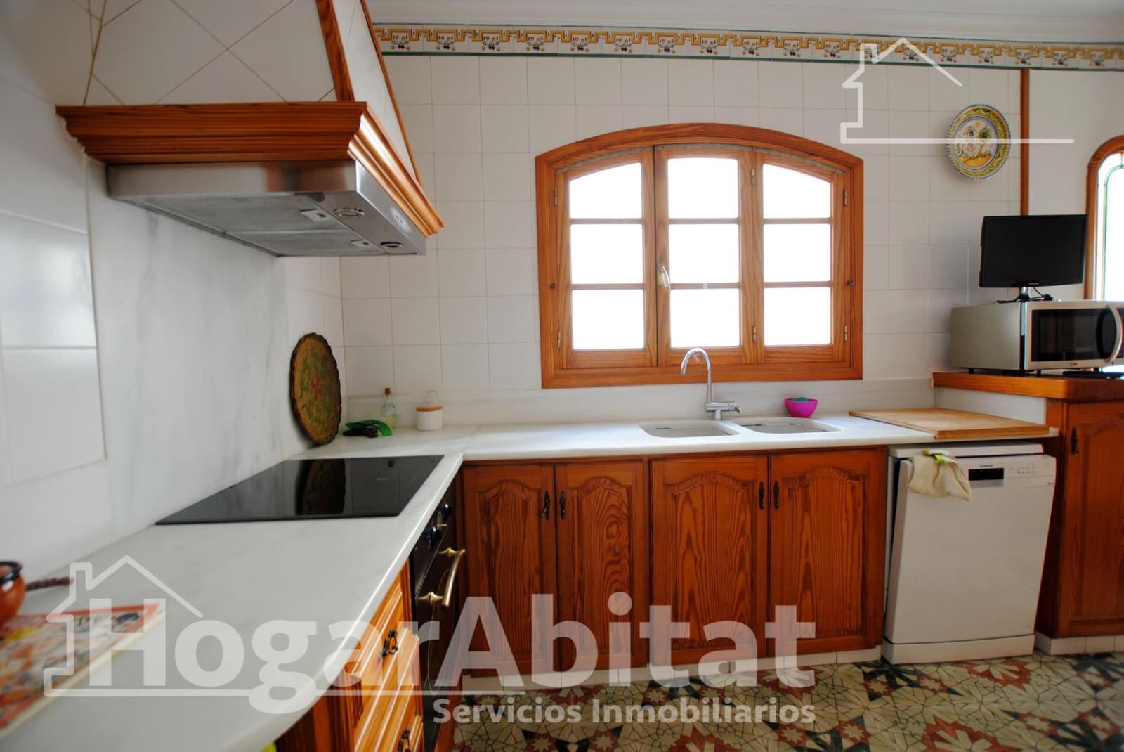 5 soverom Hus til salgs i Oliva - € 399 000 (Ref: 9446424)