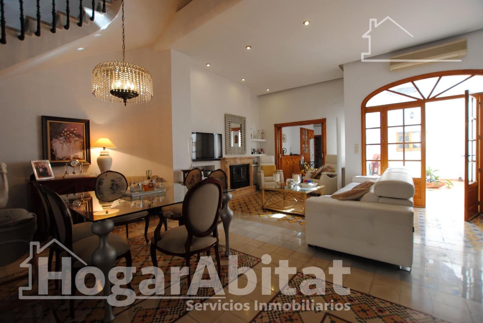 5 soverom Hus til salgs i Oliva - € 399 000 (Ref: 9446424)