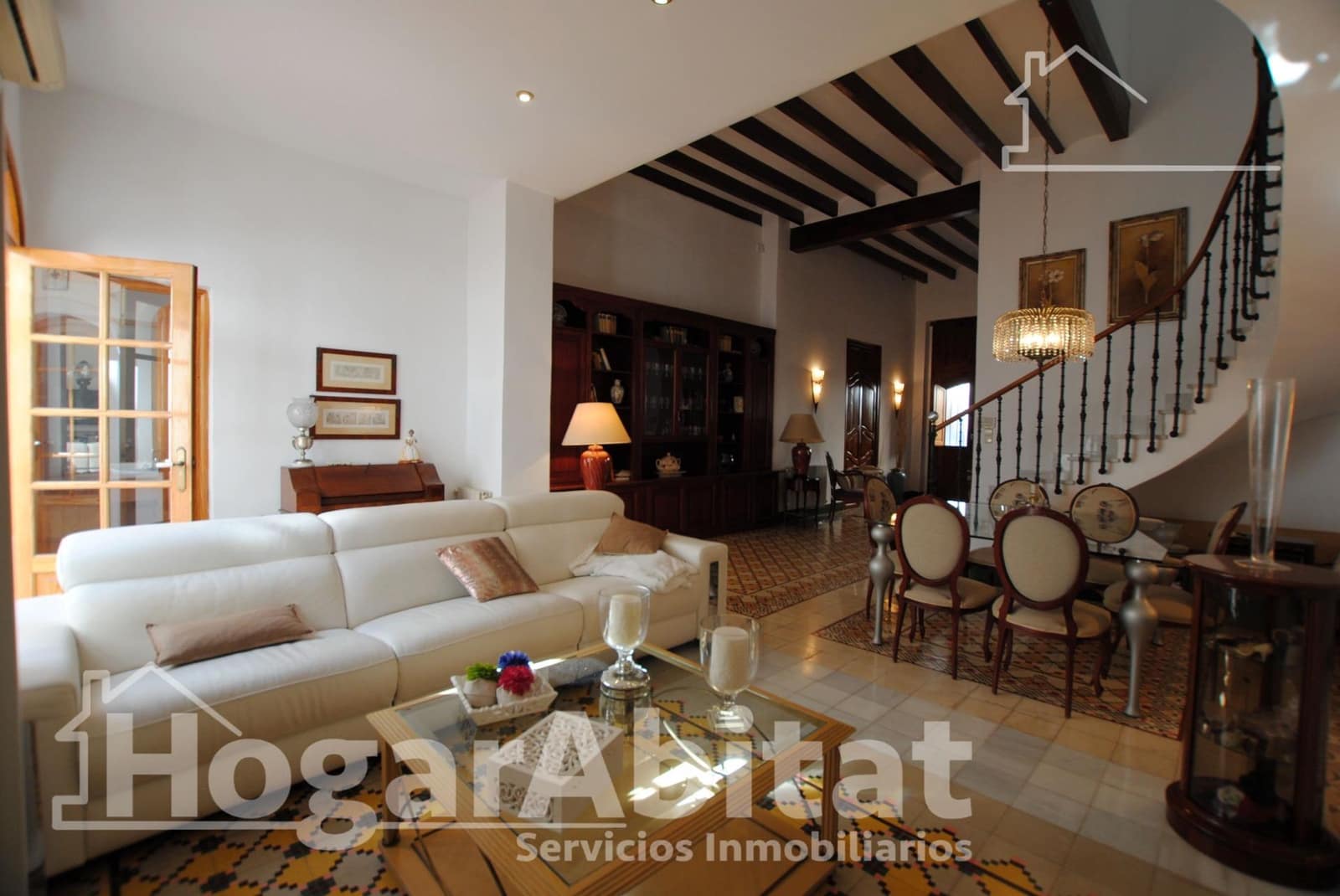 5 soverom Hus til salgs i Oliva - € 399 000 (Ref: 9446424)