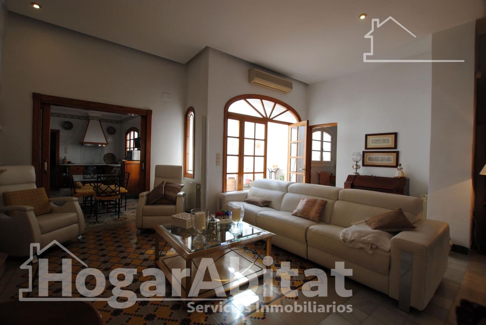 5 soverom Hus til salgs i Oliva - € 399 000 (Ref: 9446424)