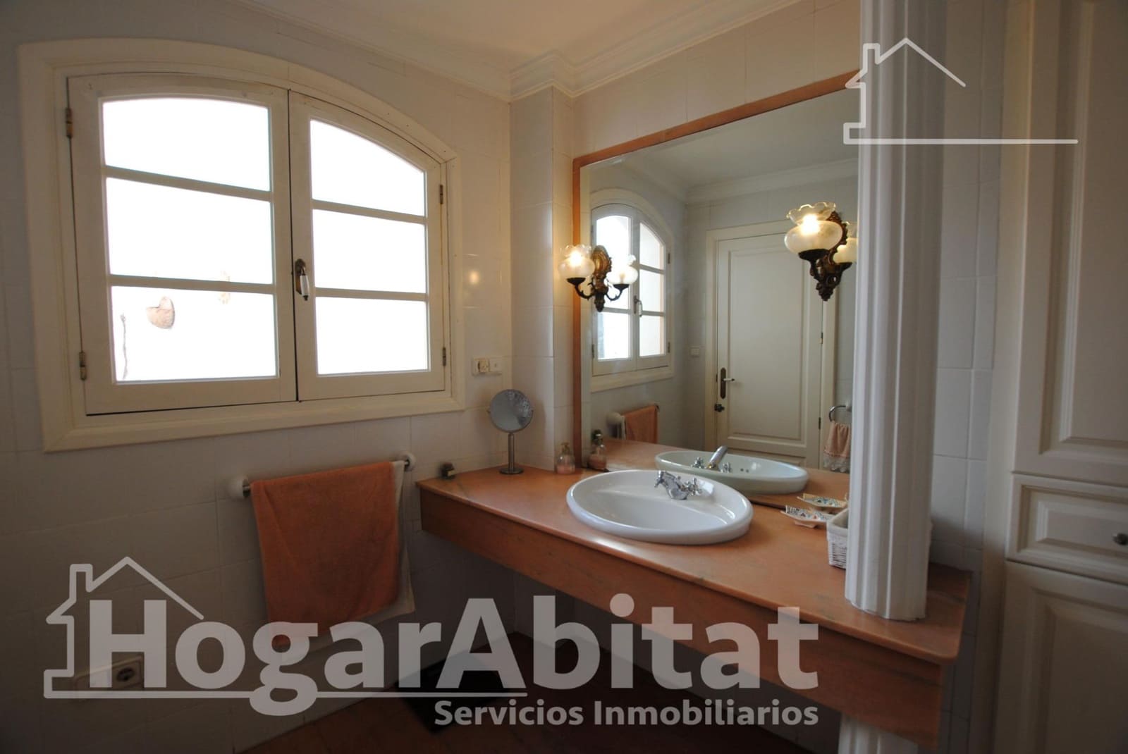 5 soverom Hus til salgs i Oliva - € 399 000 (Ref: 9446424)