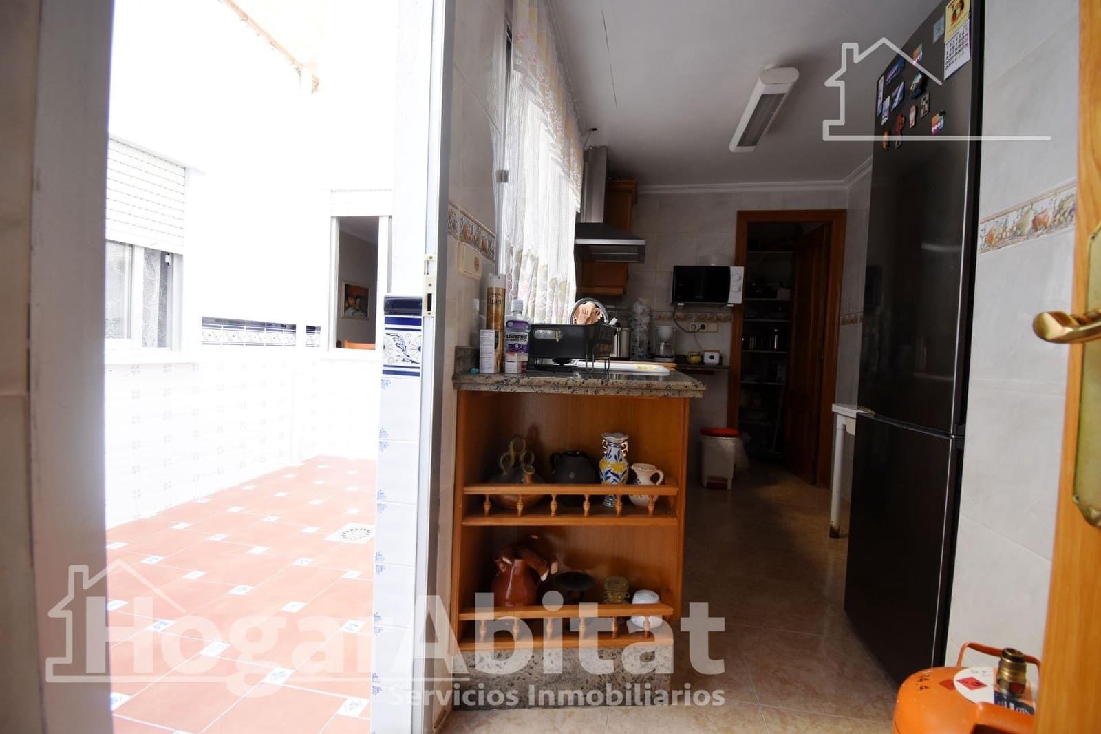 5 bedroom Townhouse for sale in Sollana with garage - € 220,000 (Ref: 9446426)