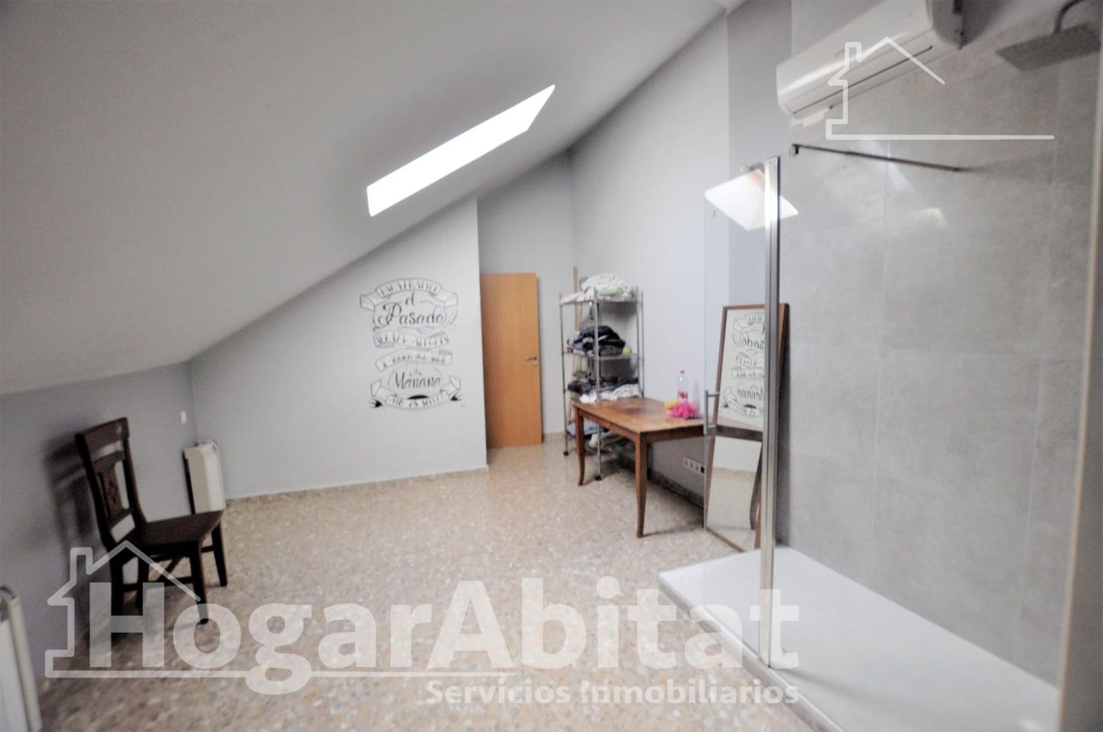 2 soverom Penthouse til salgs i Valencia by med garasje - € 315 000 (Ref: 9449355)