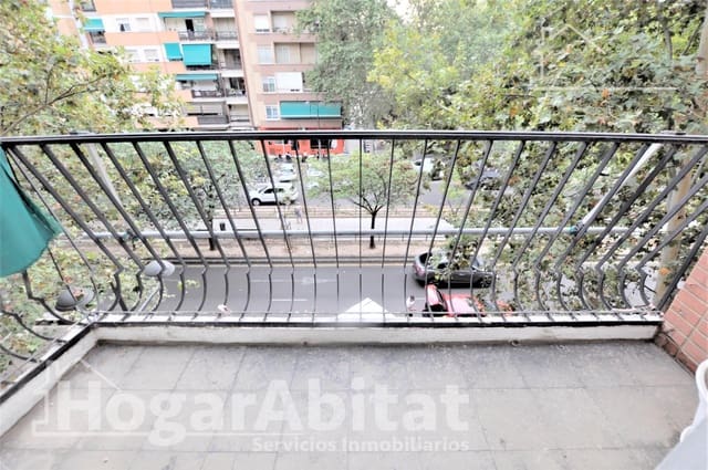 2 chambre Appartement à vendre à Mont-Olivet, Valence ville - 290 000 € (Ref: 9449363)