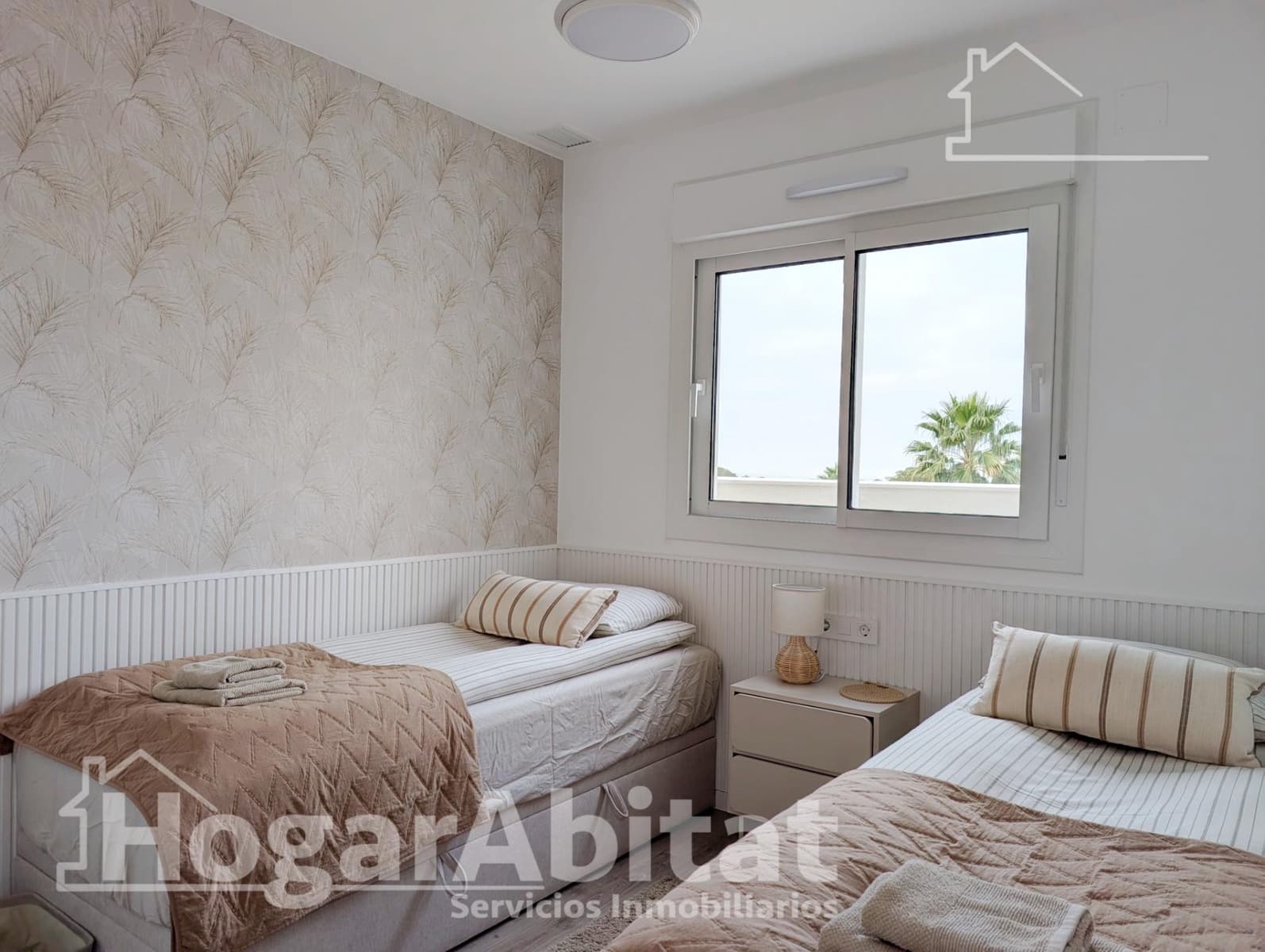 2 soverom Penthouse til salgs i Gran Alacant med svømmebasseng garasje - € 399 000 (Ref: 9449369)