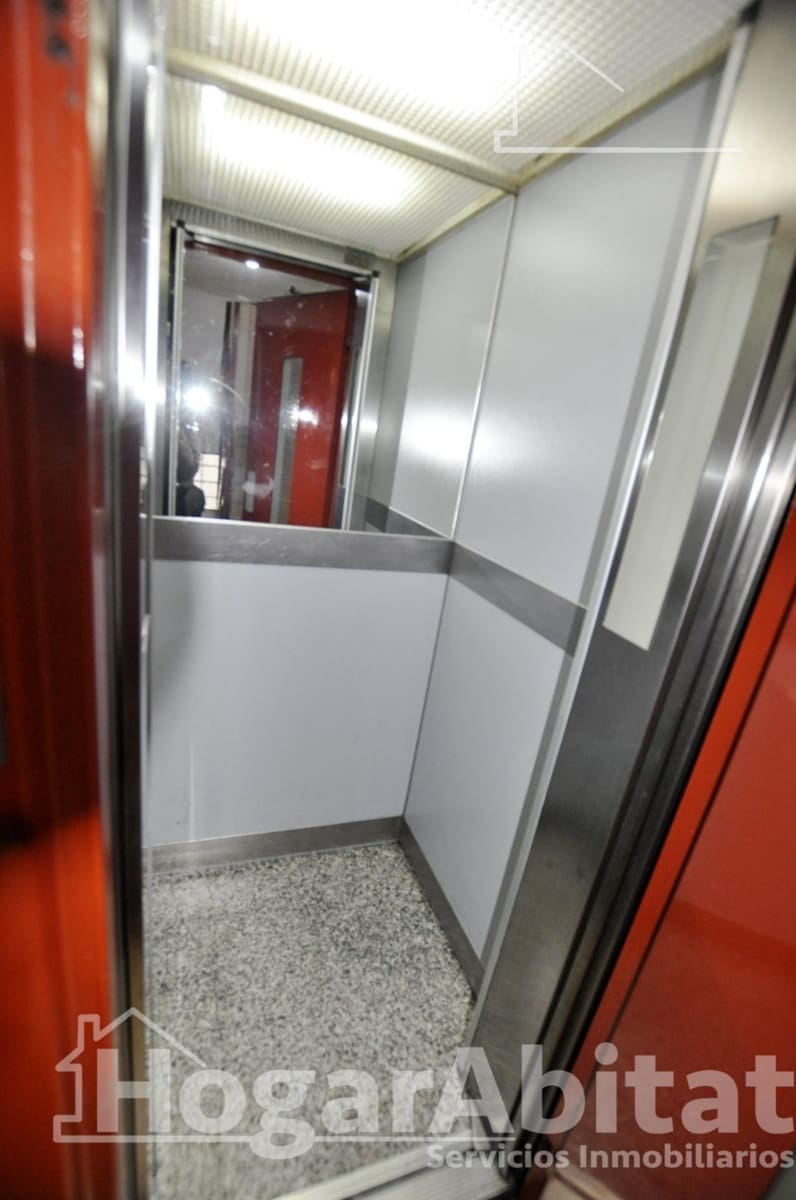 3 soveværelse Lejlighed til salg i Valencia by - € 195.000 (Ref: 9449371)