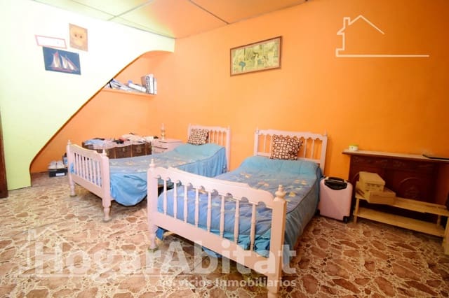 5 slaapkamer Huis te koop in Massanassa - € 190.000 (Ref: 9449890)