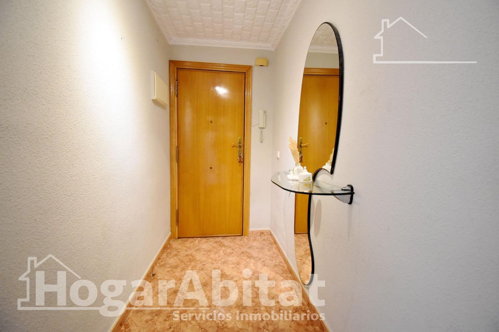 4 makuuhuone Asunto myytävänä paikassa Rotova - 96 000 € (Ref: 9451044)