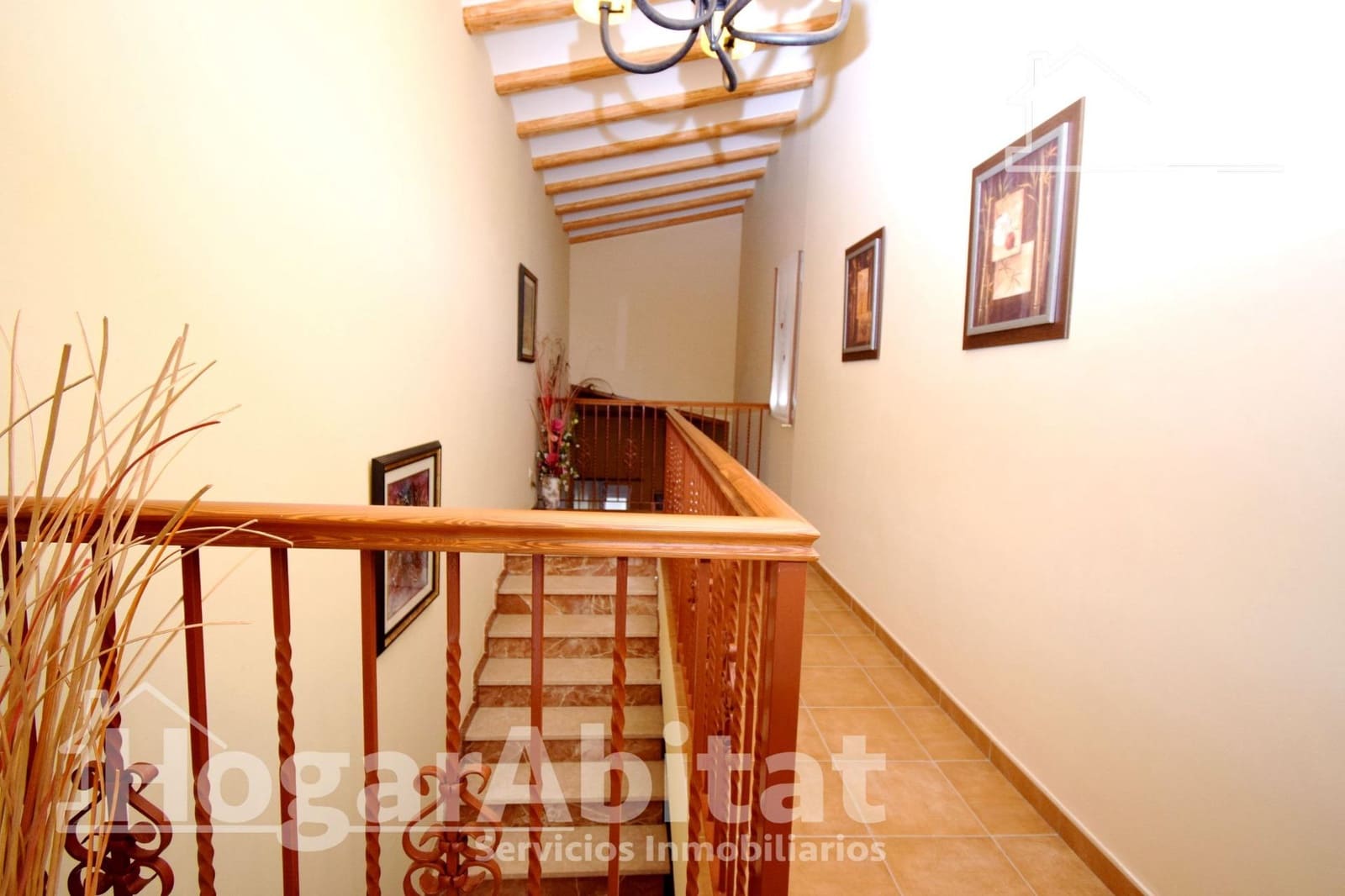 5 makuuhuone Huvila myytävänä paikassa Montserrat mukana uima-altaan 
autotalli - 400 000 € (Ref: 9451051)