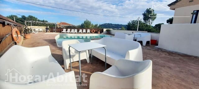 9 slaapkamer Villa te koop in Godelleta met zwembad garage - € 690.000 (Ref: 9451058)