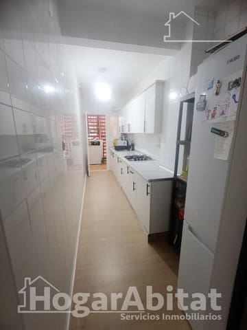 4 makuuhuone Asunto myytävänä paikassa Centro, Castelló de la Plana - 190 000 € (Ref: 9451062)